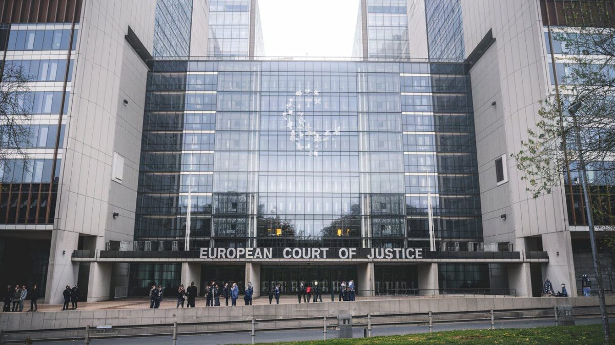 EU Court Ruling on Apple Taxes