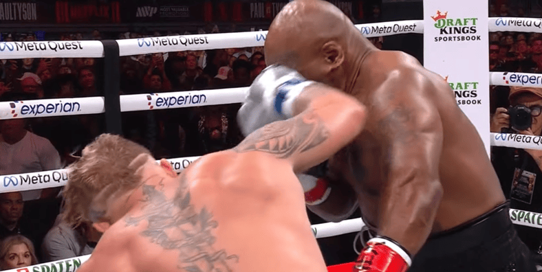 Jake Paul vs Mike Tyson